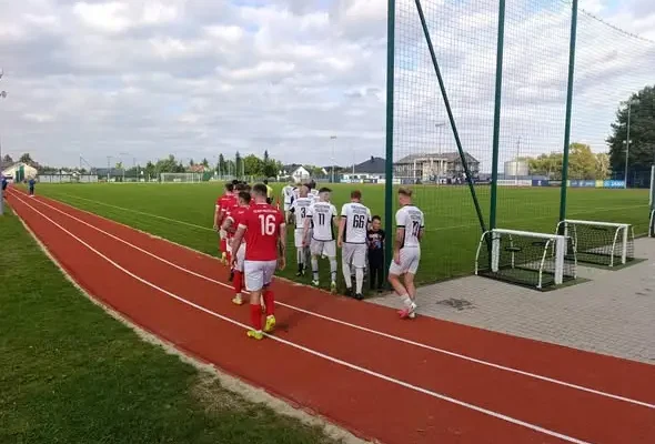 Team Przecław wygrywa z Paszczyniakiem Paszczyna 3:1 w 6. kolejce A Klasy Dębica