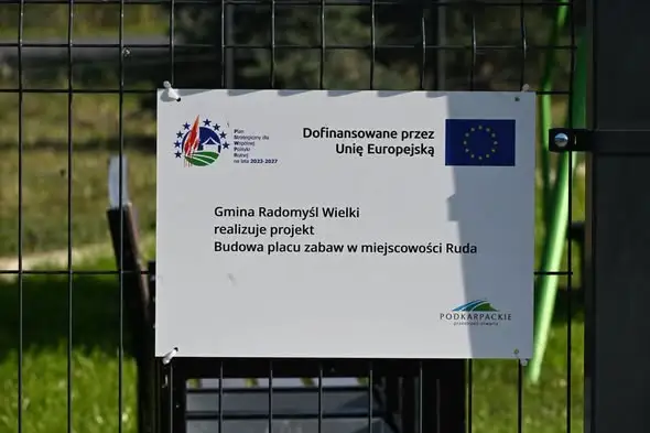 Nowy plac zabaw w Rudzie – inwestycja z dofinansowaniem unijnym