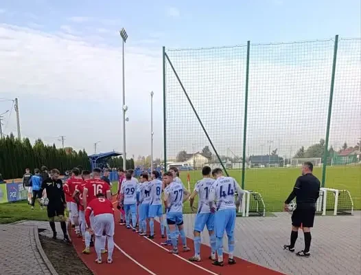 Team Przecław wygrywa z Victorią Ocieka 3:1 w 9. kolejce A Klasy Dębica